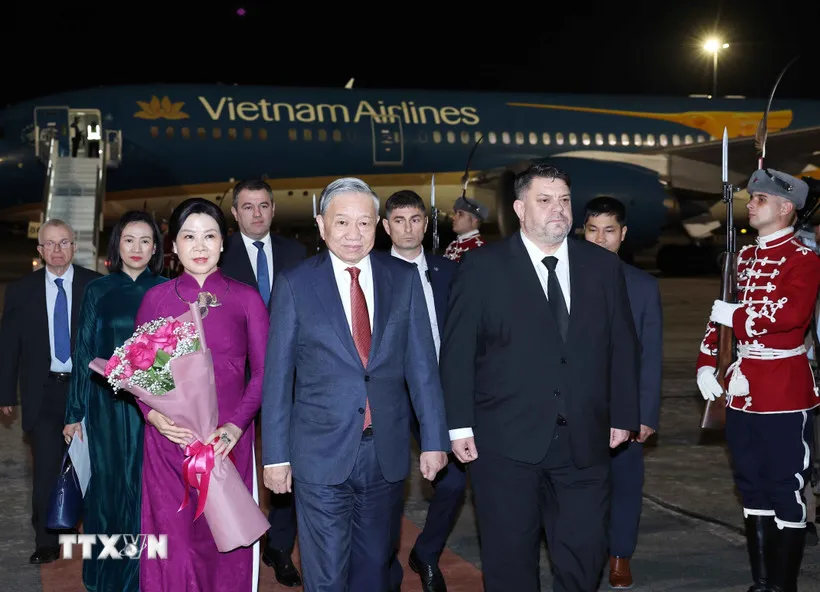 Tổng Bí thư Tô Lâm và Phu nhân bắt đầu thăm chính thức Cộng hòa Bulgaria