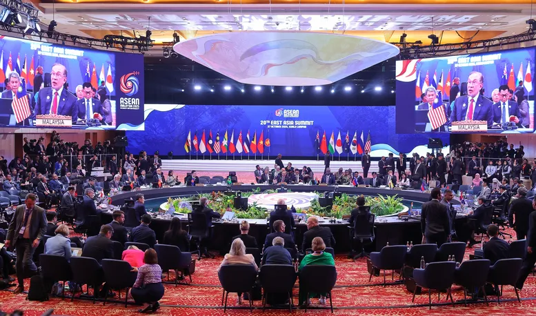 Thủ tướng: Hội nghị Cấp cao Đông Á cần đi đầu trong bảo vệ các nguyên tắc của luật pháp quốc tế, chủ