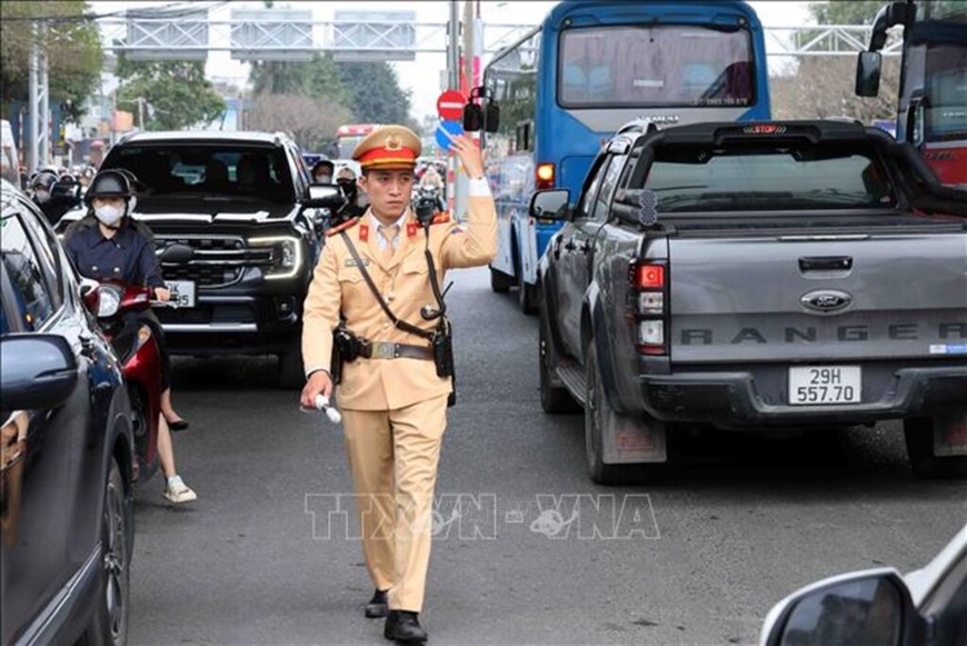 Hà Nội công bố số điện thoại phản ánh giao thông dịp nghỉ lễ 30-4, 1-5