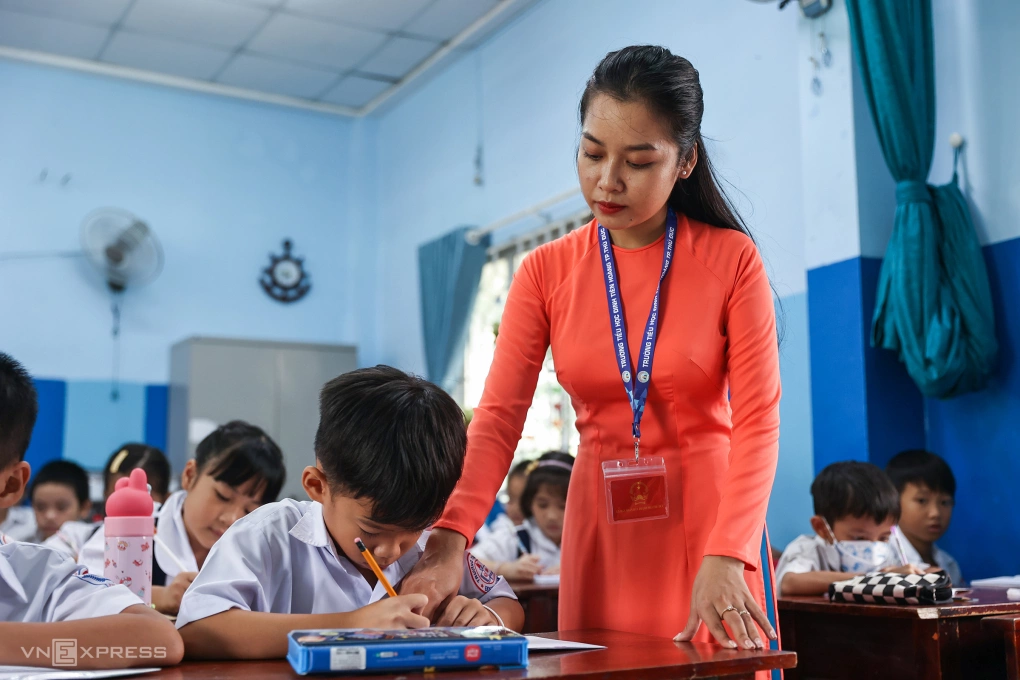 Giáo viên gần 30 năm chờ 'lương cao nhất'