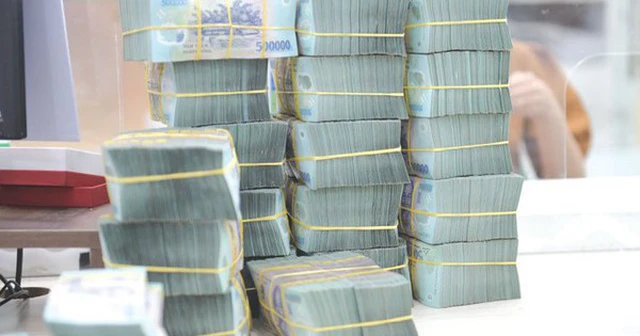 9 ngân hàng dự chi số tiền kỷ lục 33.000 tỷ đồng trả cổ tức tiền mặt: Hầu hết nhóm tư nhân lớn tham